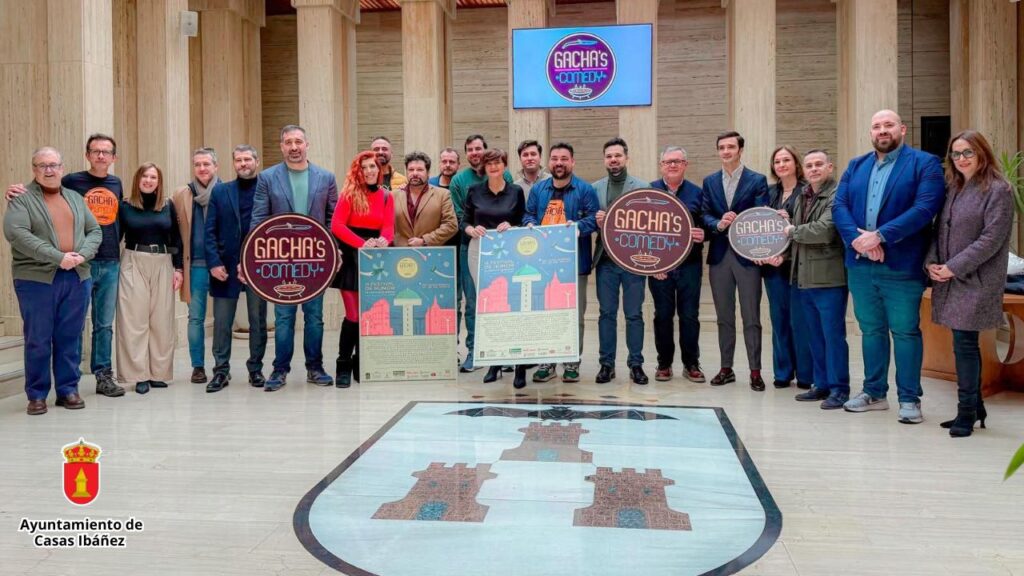 Grupo presenta evento Gacha's Comedy en Casas Ibáñez.